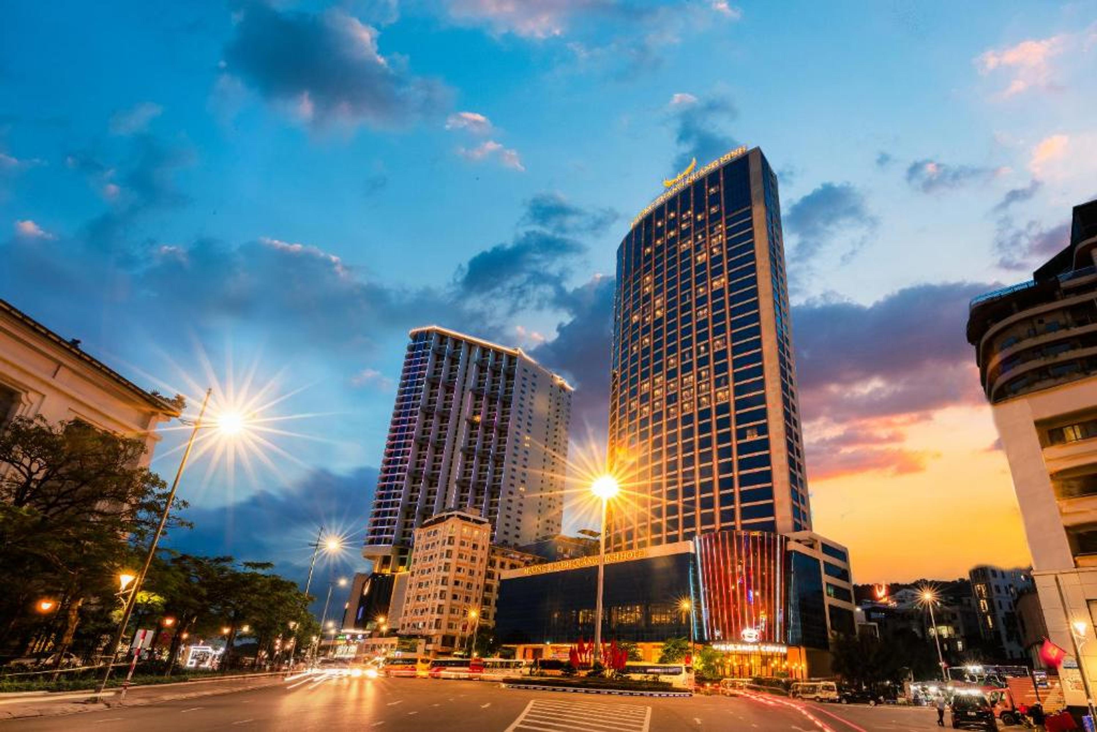 Muong Thanh Luxury Quang Ninh