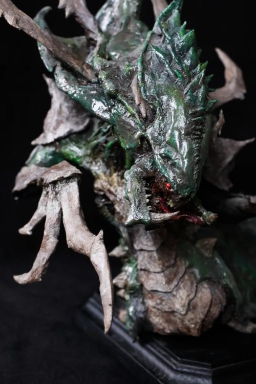 cloud9 teamliquid scarlett innovation heromarine warhammer starcraft starcraftpedia collectible star craft hydralisk sci-fi army roach bug alien hr giger sculpture sarah kerrigan jim raynor cool protoss zerg terran alien