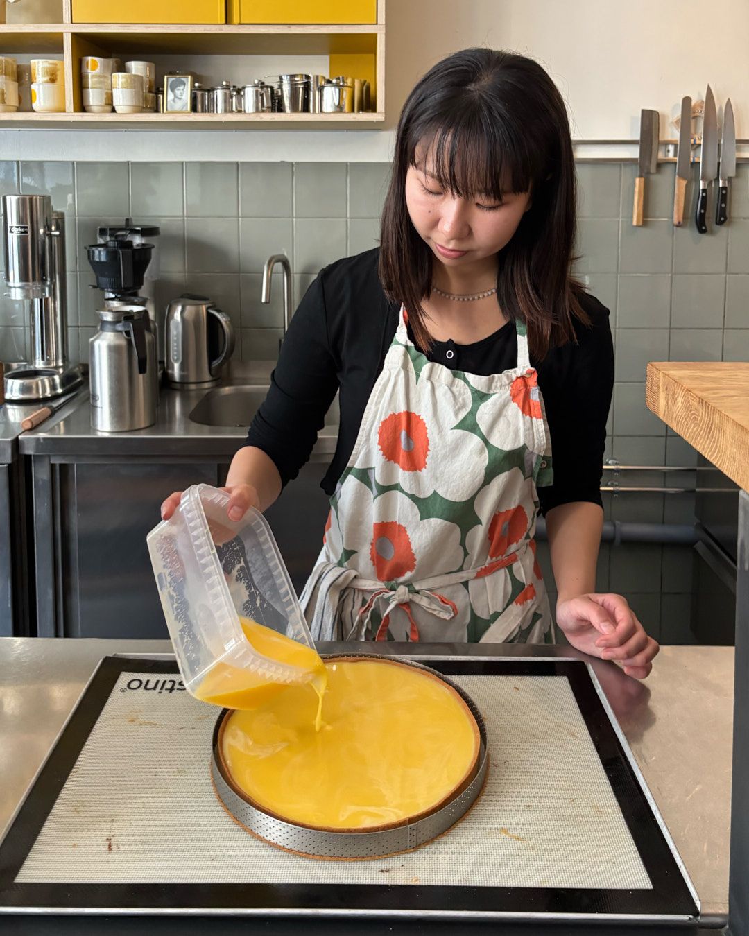 Images with caption alt text