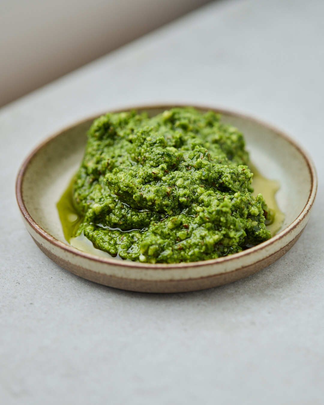 Images with caption alt text