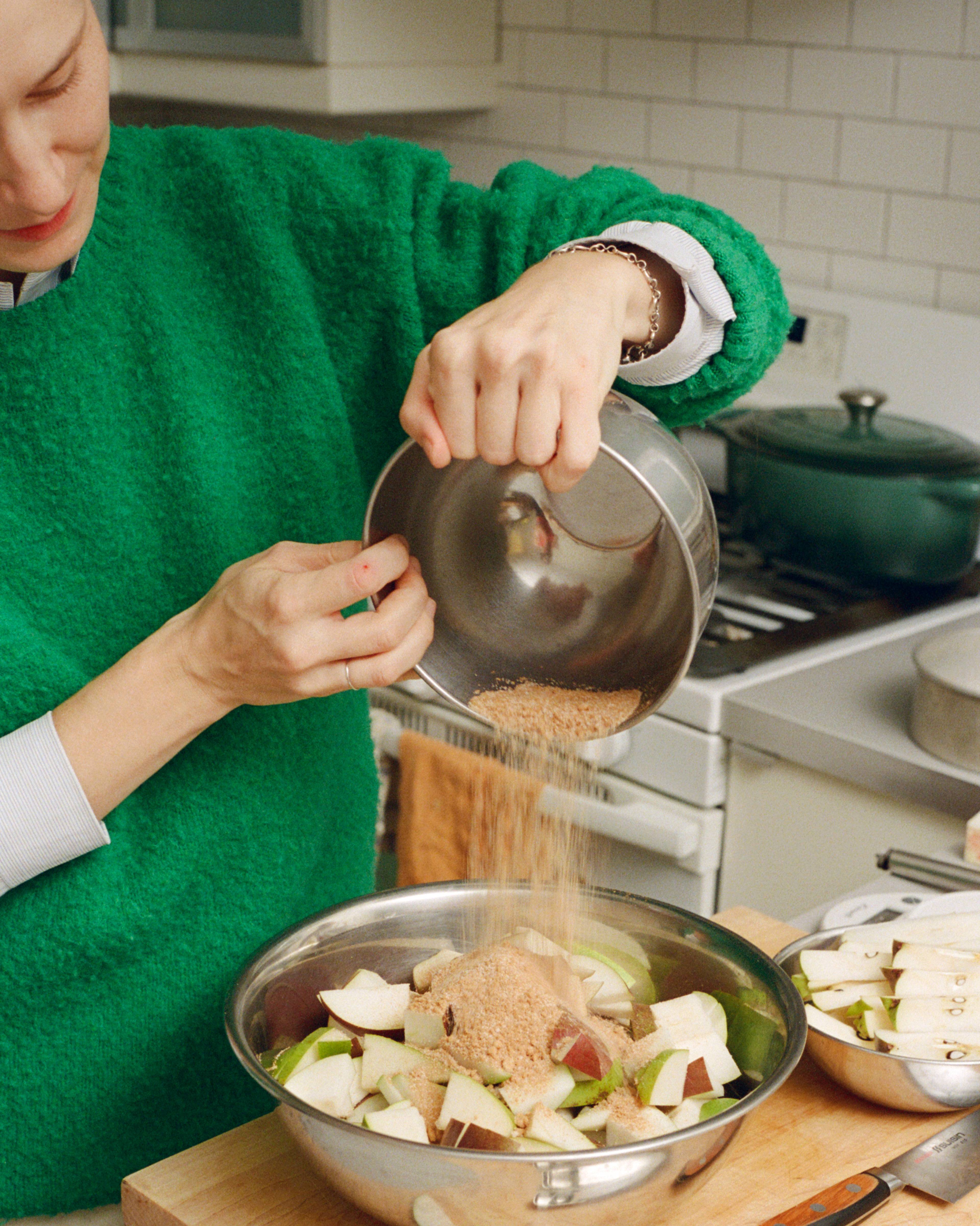 Images with caption alt text