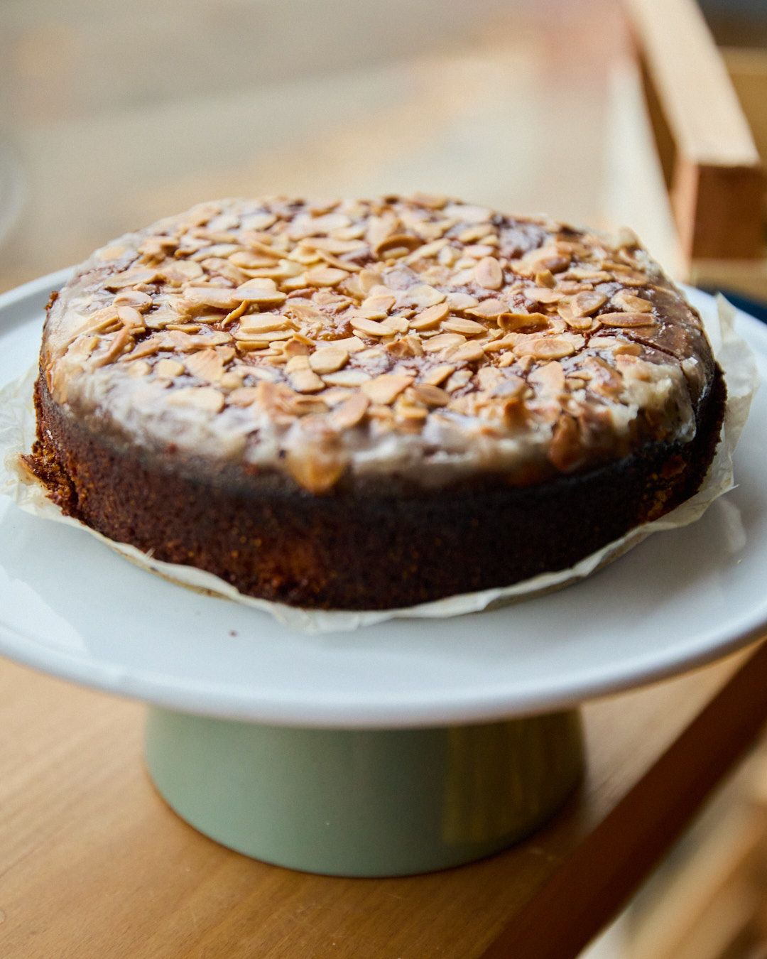 Images with caption alt text