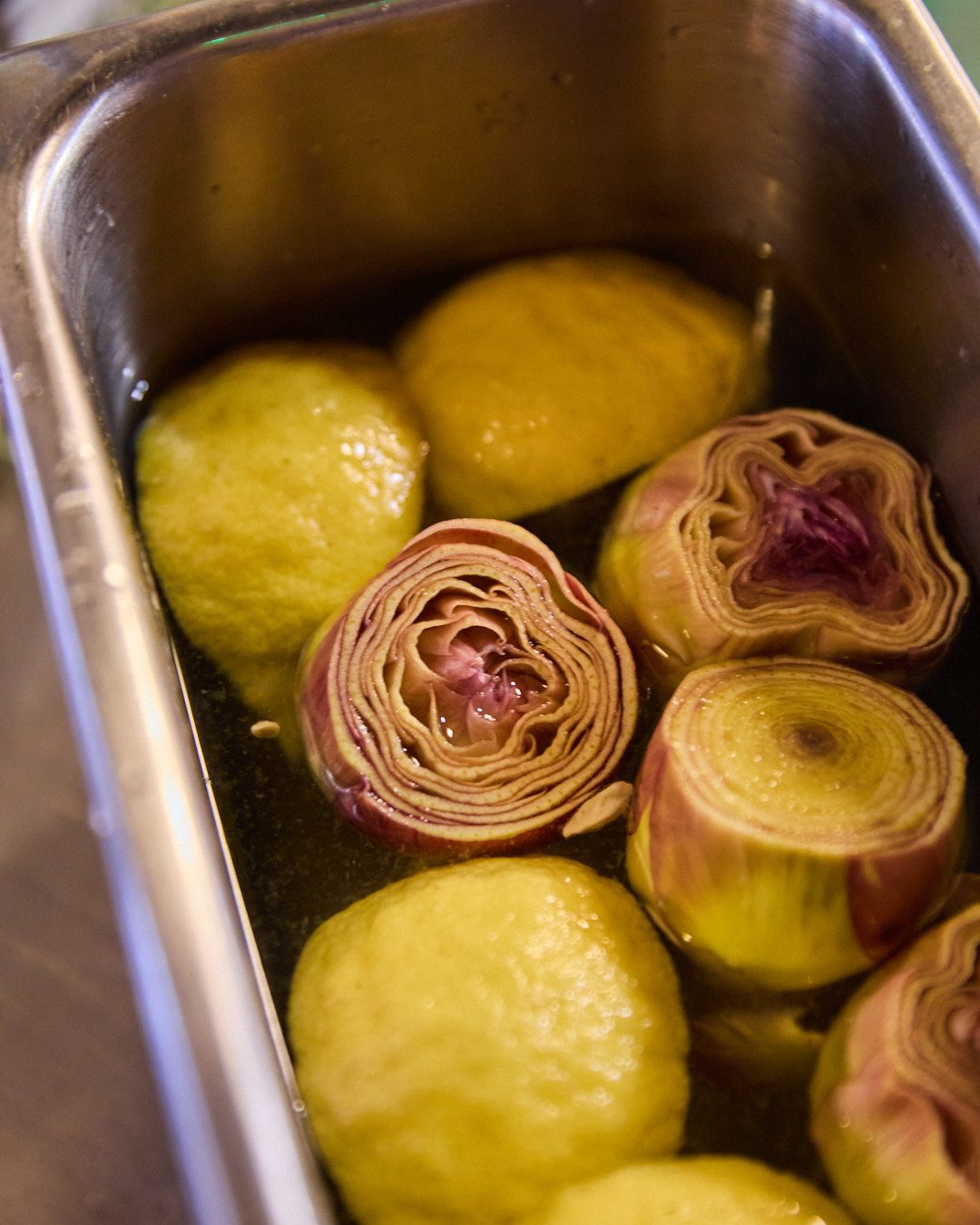 Images with caption alt text