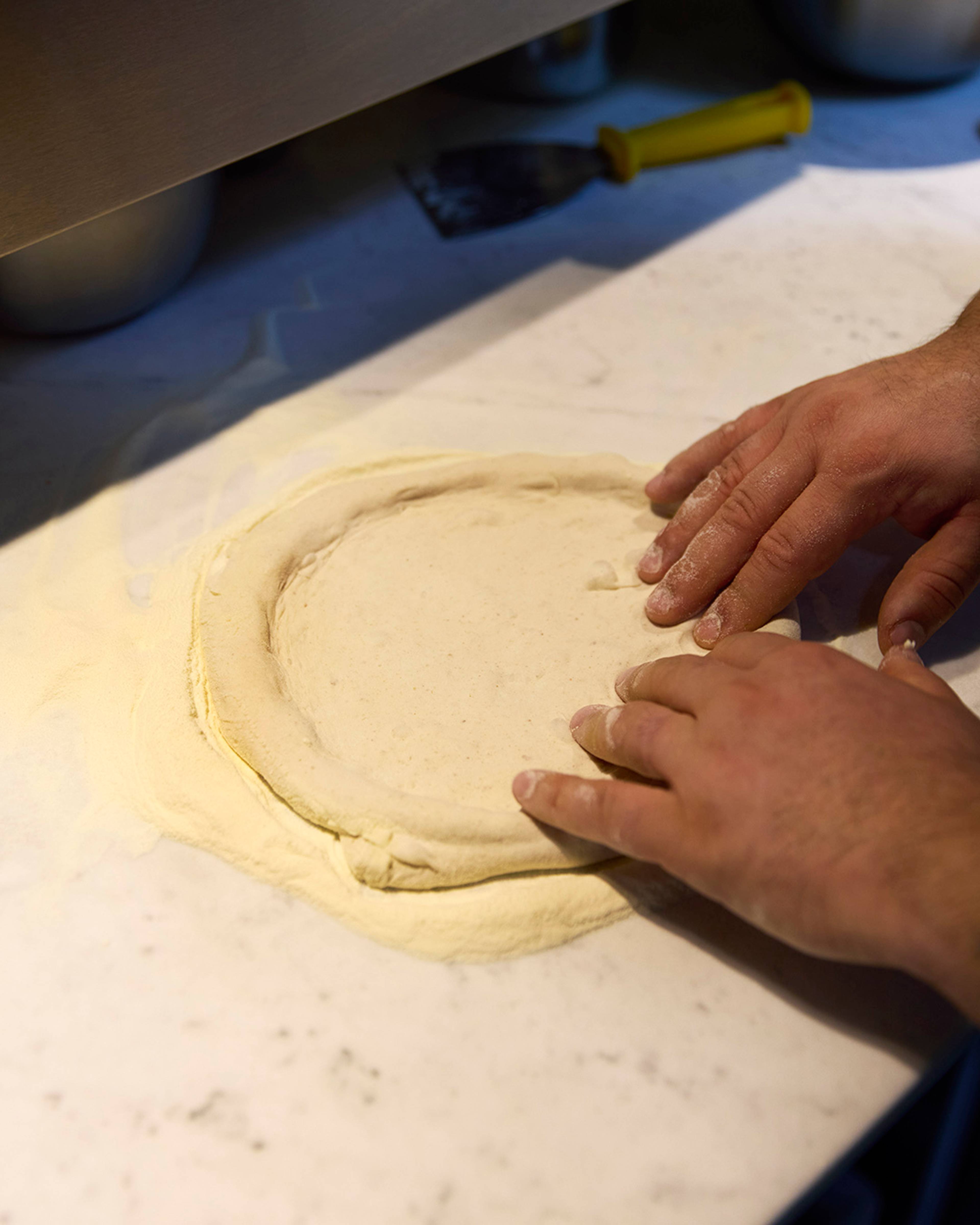 Images with caption alt text