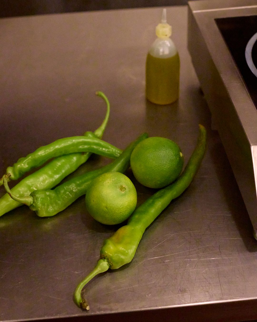 Images with caption alt text