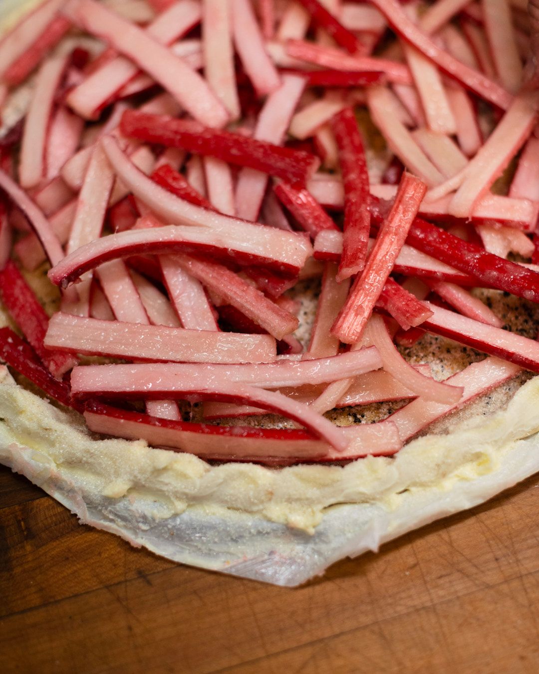 Images with caption alt text