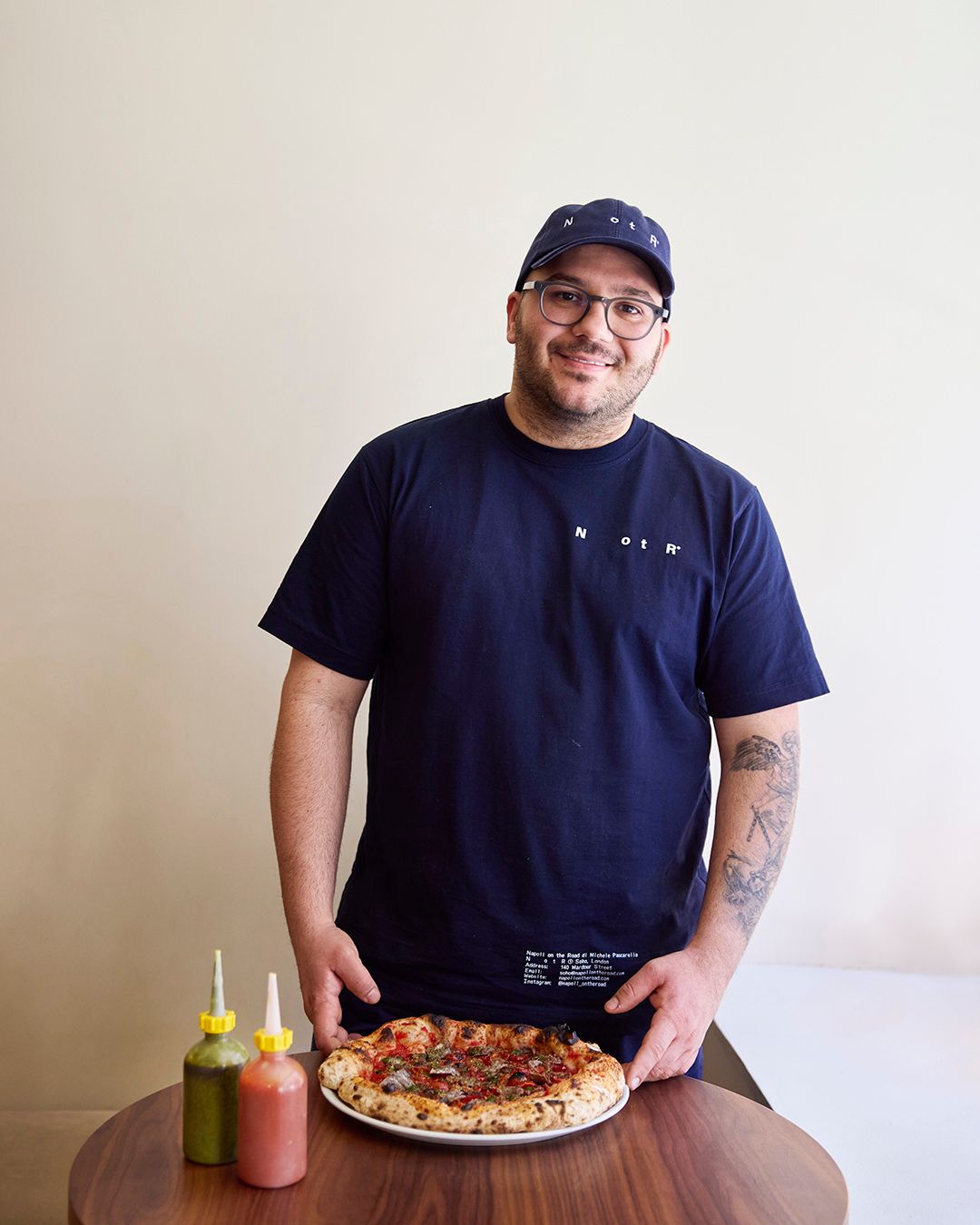 Images with caption alt text