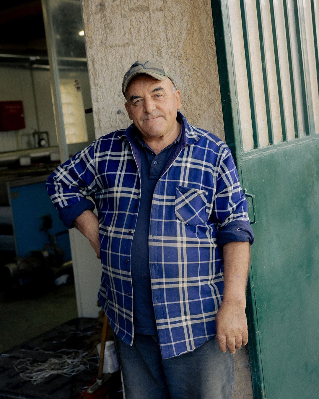 Images with caption alt text