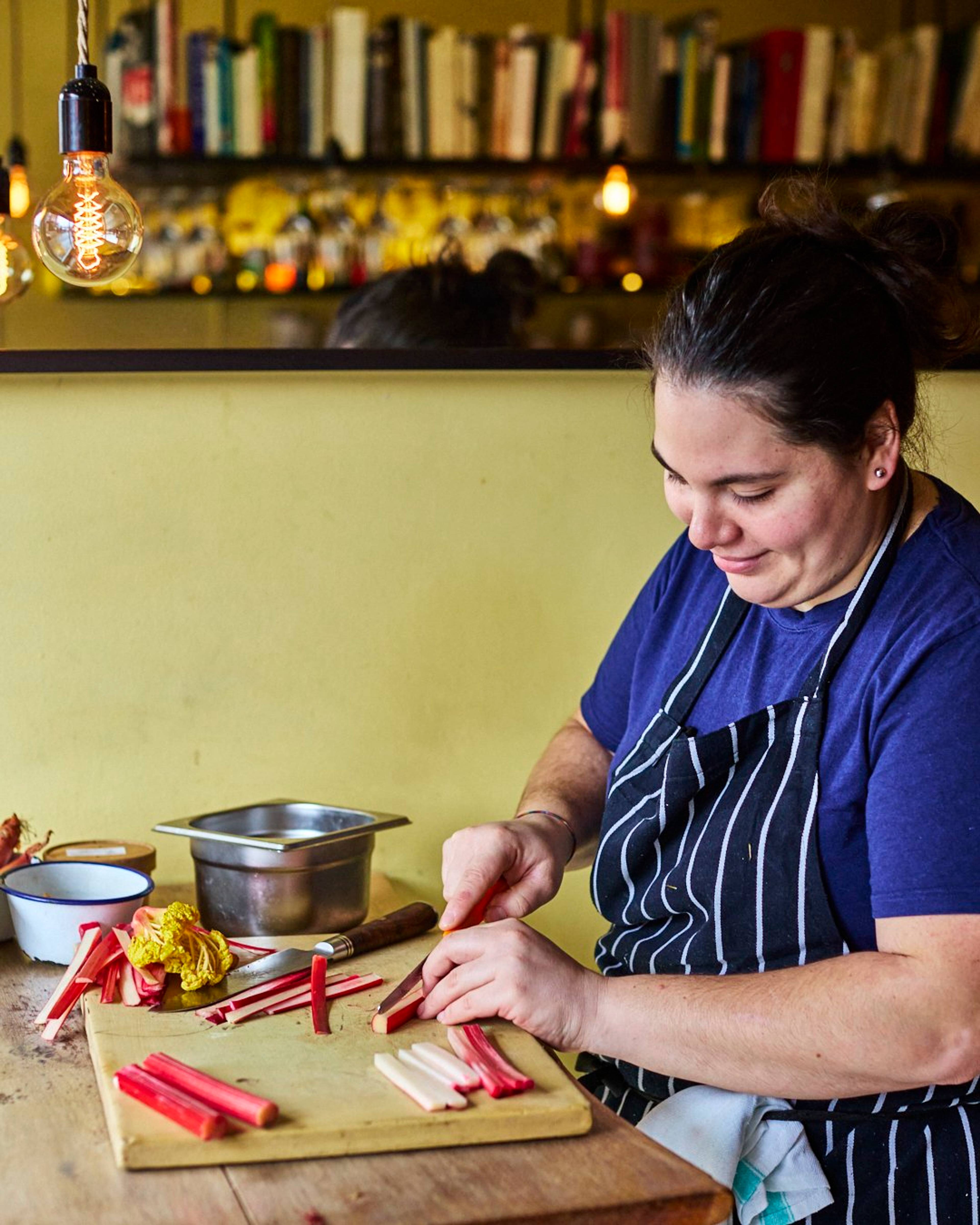 marta sandini slicing rhubarb