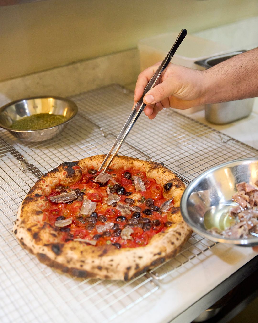 Images with caption alt text