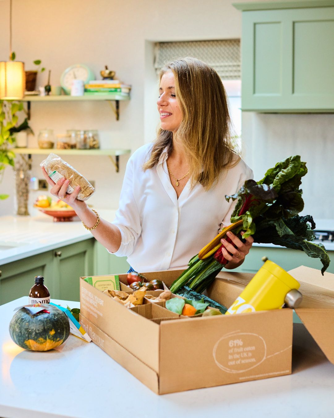 Images with caption alt text