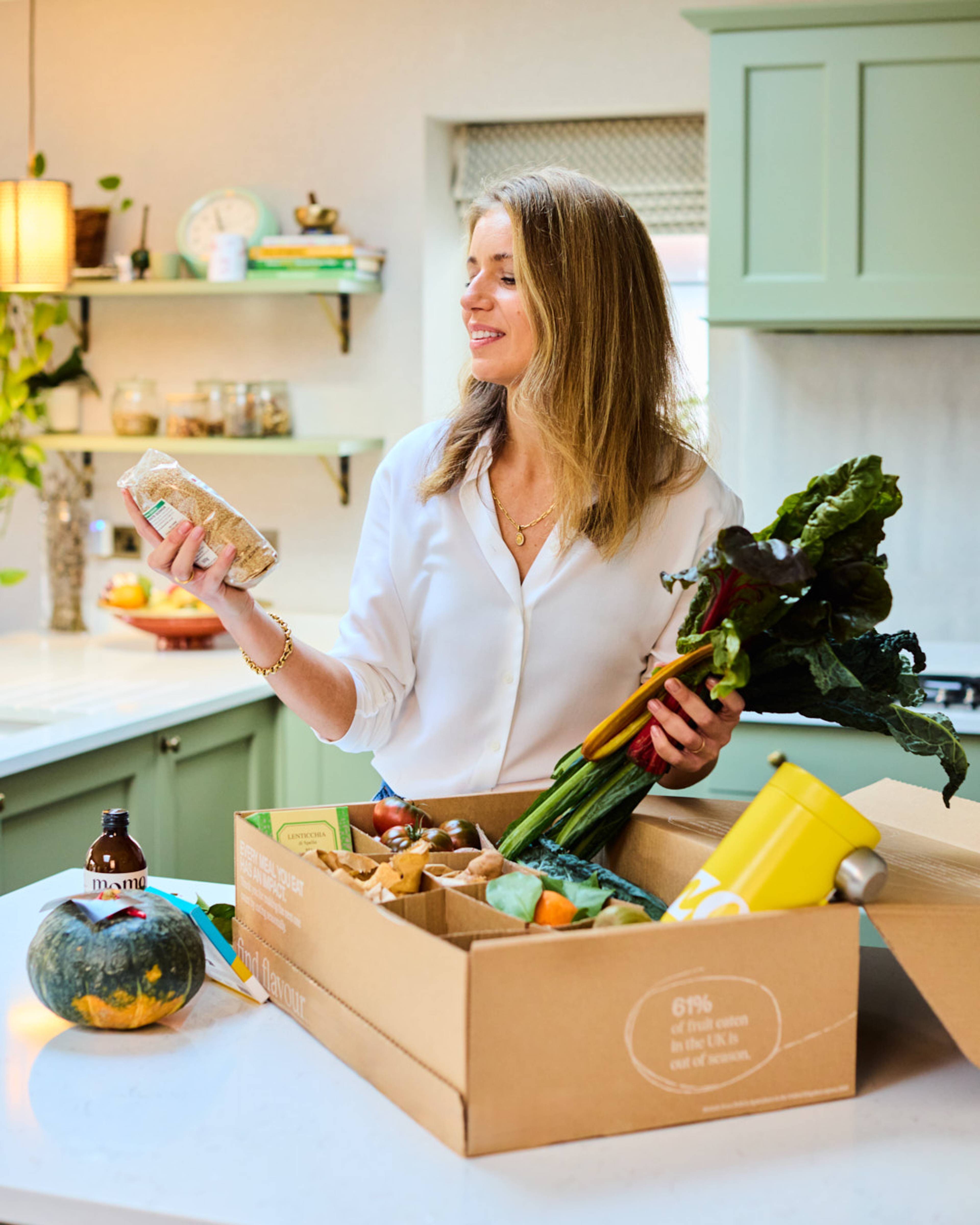 Images with caption alt text