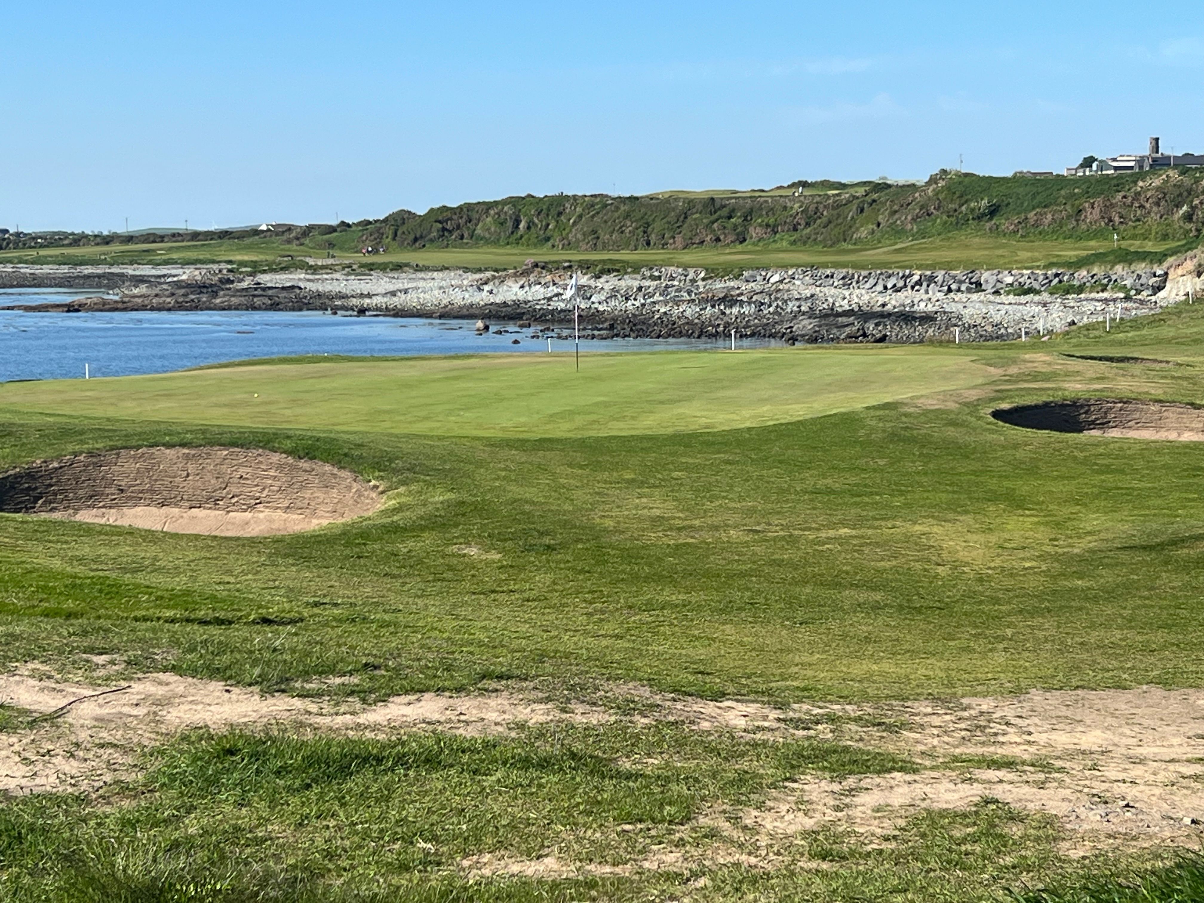 #10 Green