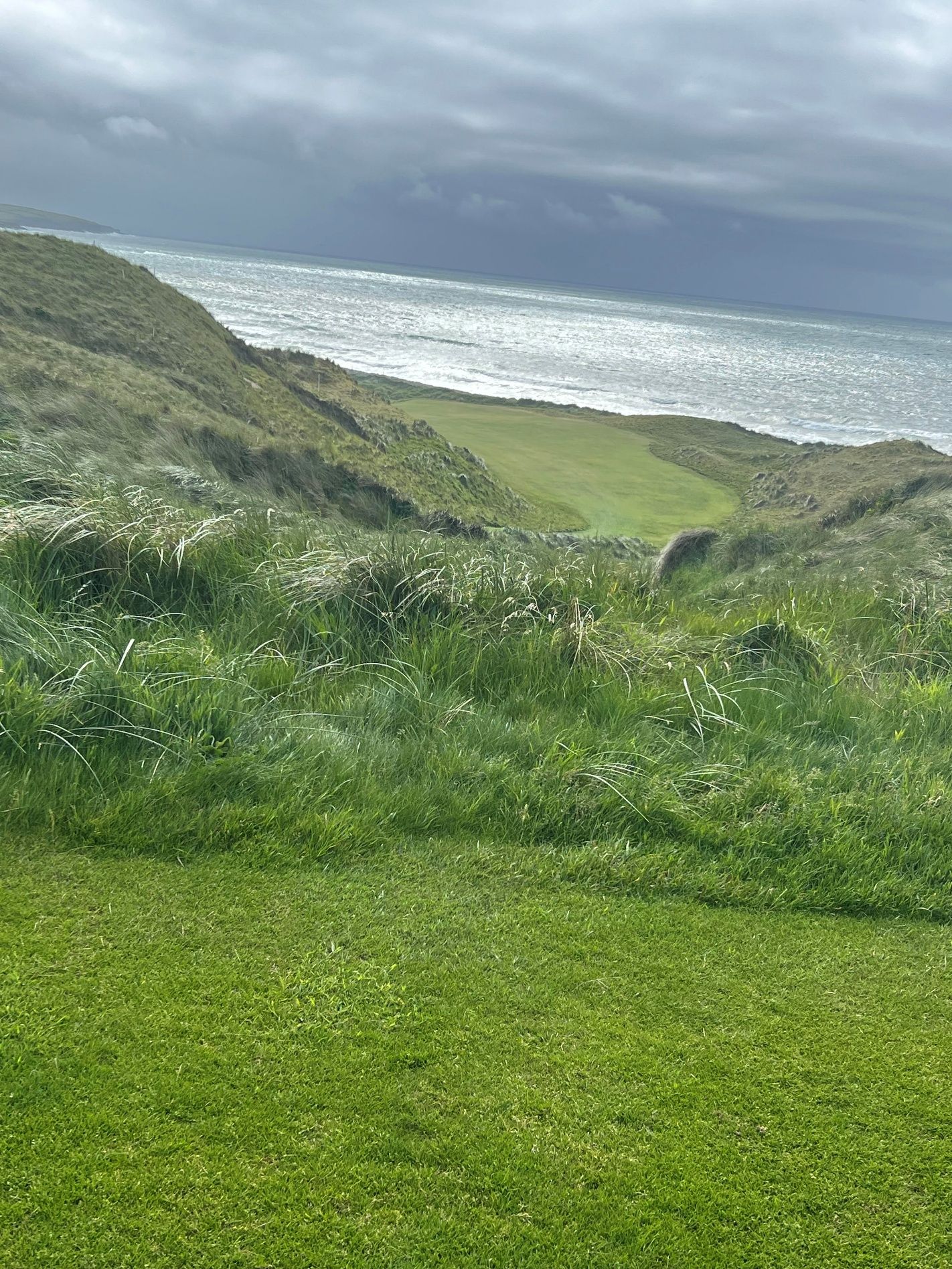 #17, Devil’s Elbow, Par 4, 386 yards, ‘The greatest hole in Ireland’