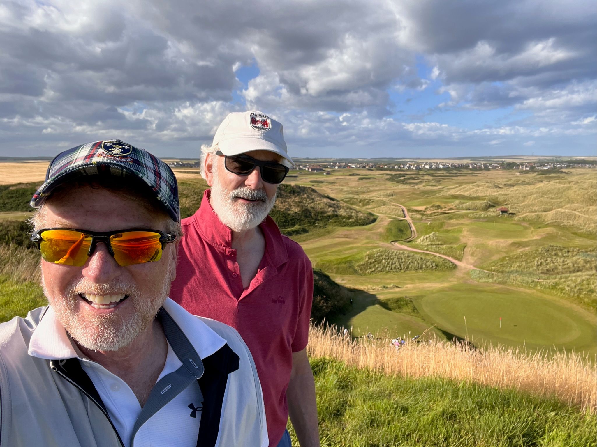 Atop #9 tee, to #15 below