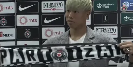 Takuma Asano Partizan fifa tužba dug novac