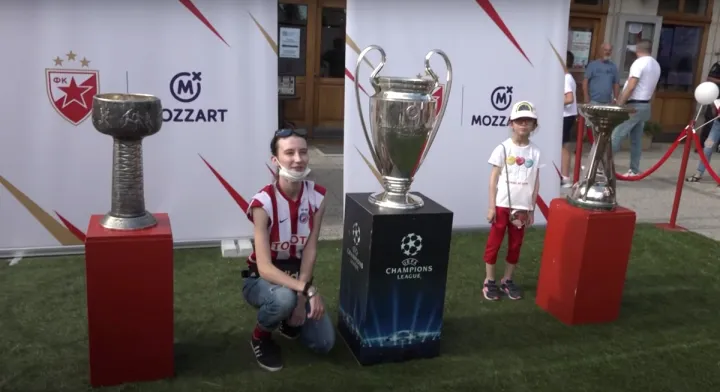 Zvezdin navijački karavan