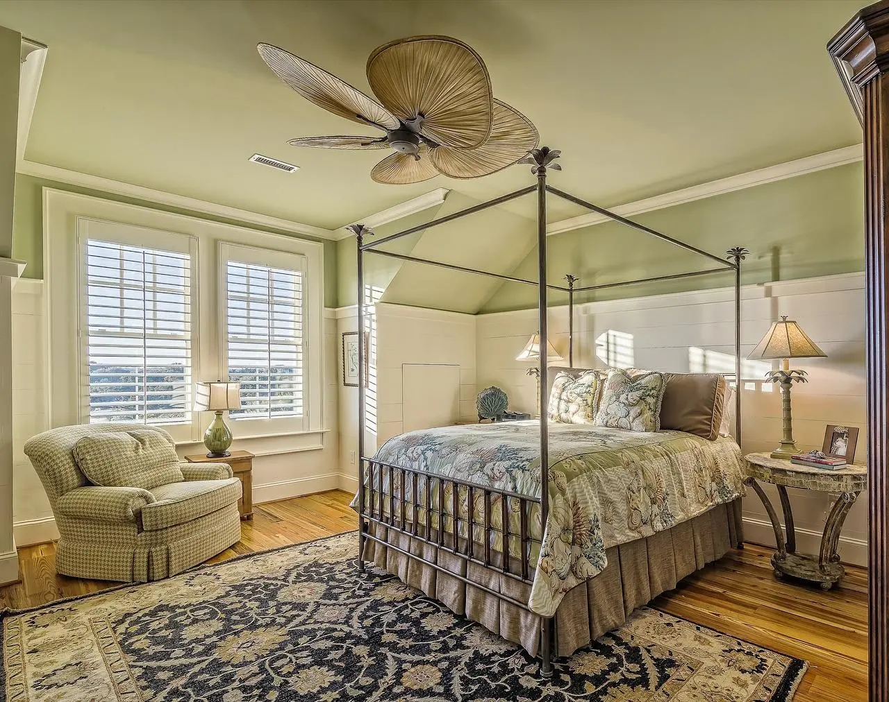 5 Amazing Vintage Bedroom Ideas