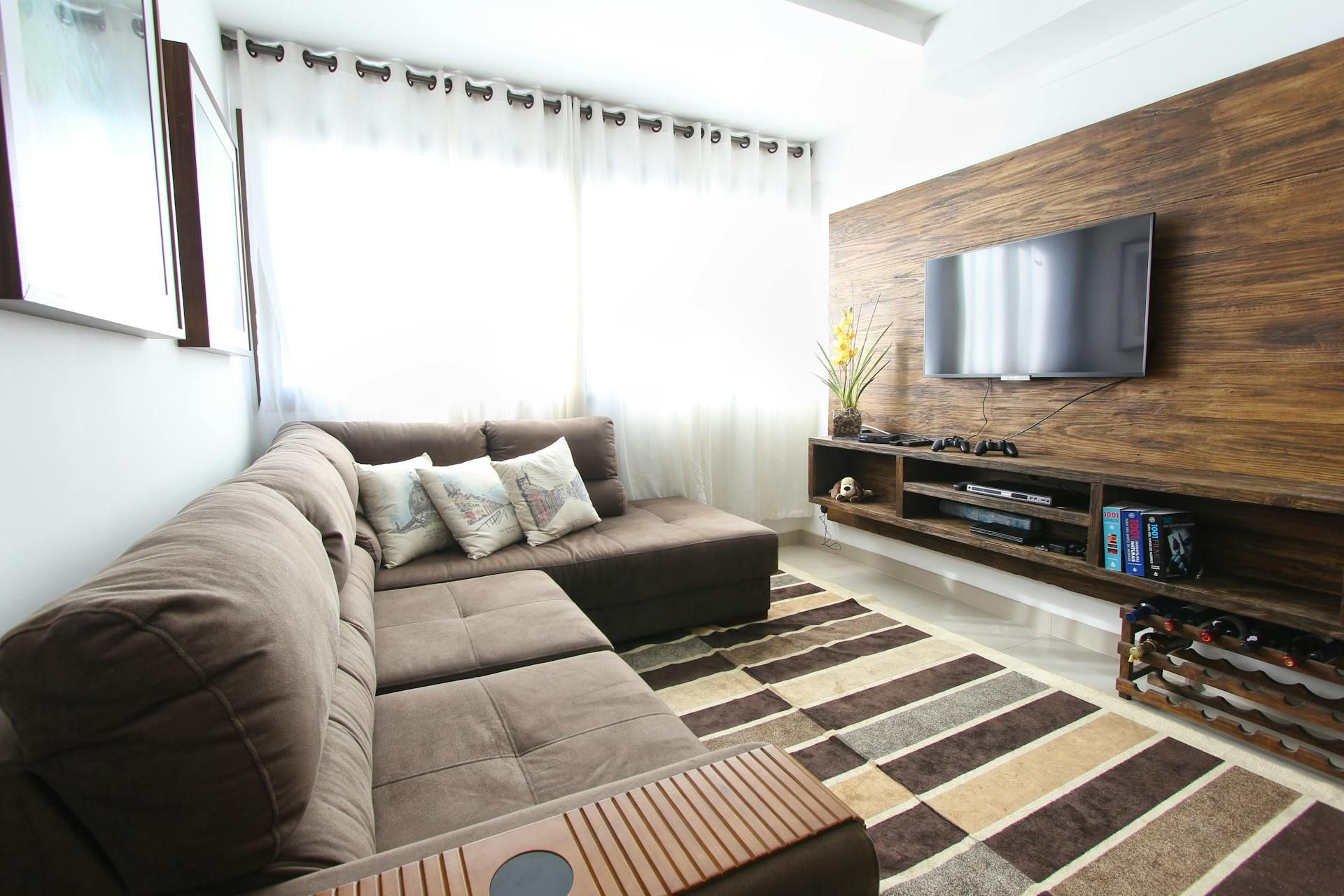 Brown Fabric Sectional Sofa in a living room