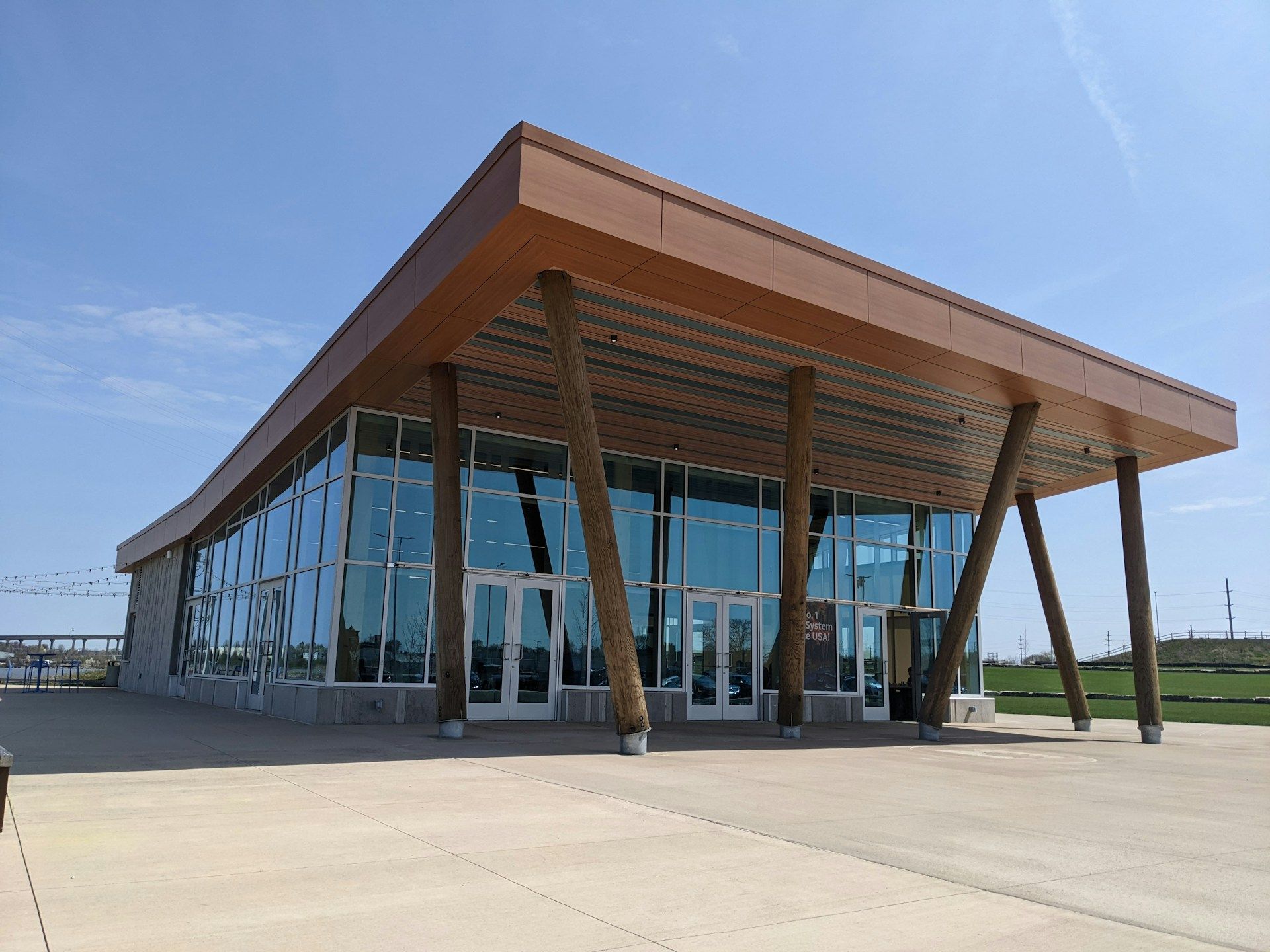 Glass City Metropark, Front Street, Toledo, OH, USA