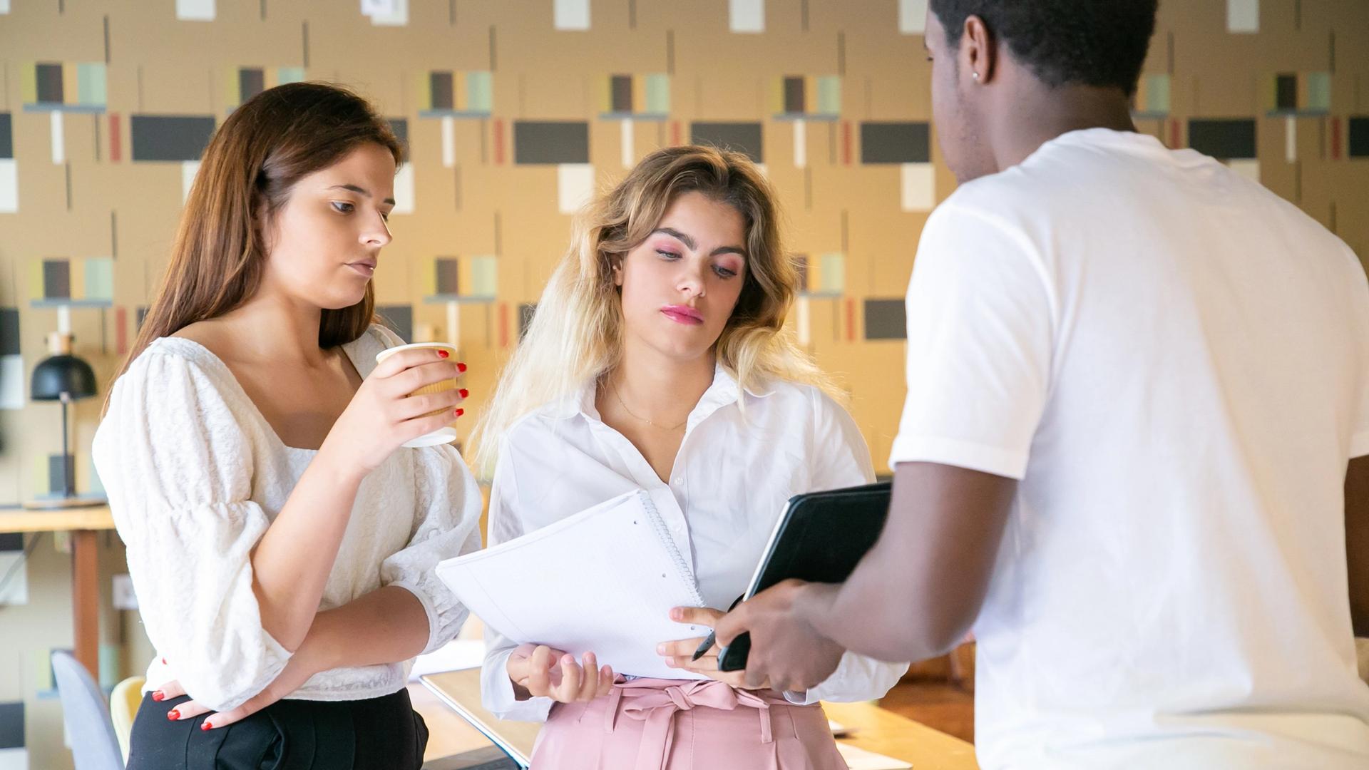 Agence web site sur mesure : comment bien choisir son prestataire
