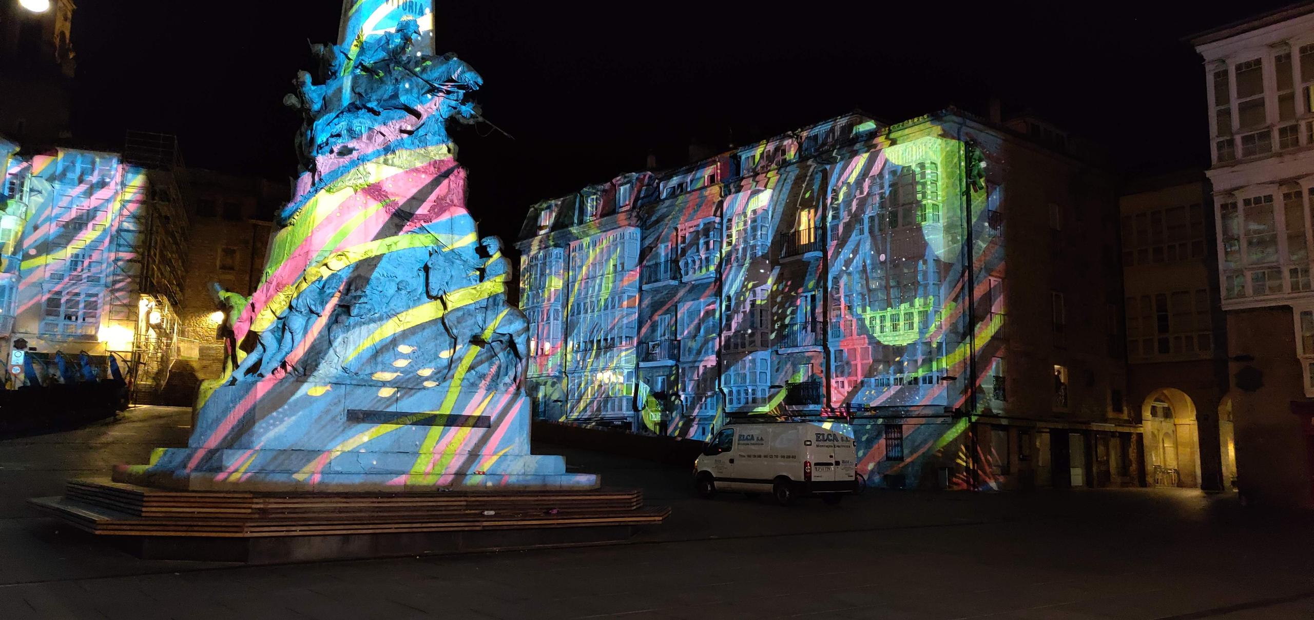Plaza de la Virgen Blanca de Vitoria. Umbra 2021 — 14