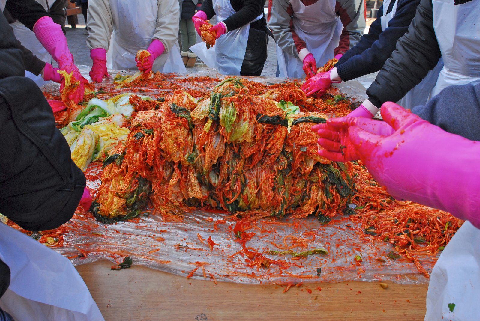 Lễ hội muối kimchi tập thể tại Seoul
