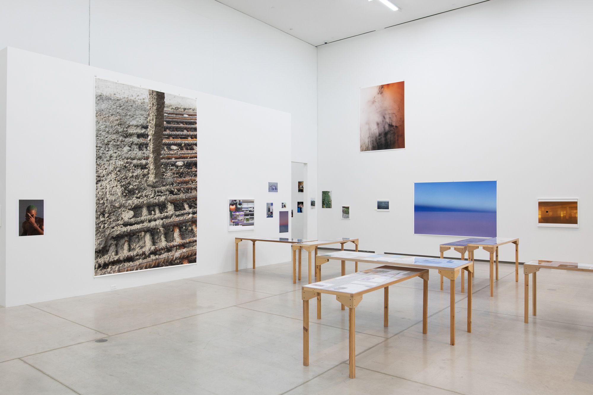 【新品】Wolfgang Tillmans / Julie Ault Wolfgang Tillmans: Ault, Julie, Birnbaum, Daniel, Molon