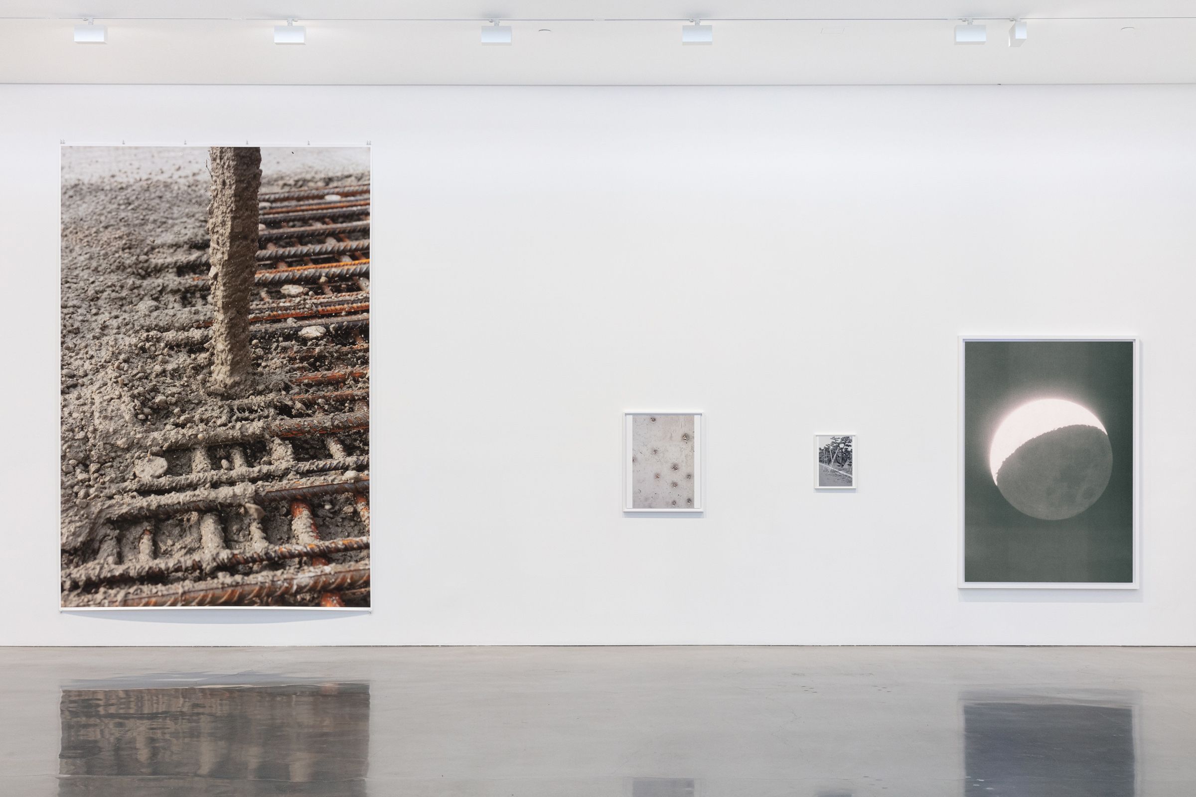 Wolfgang Tillmans CONCRETE COLUMN ポスター Wolfgang Tillmans
