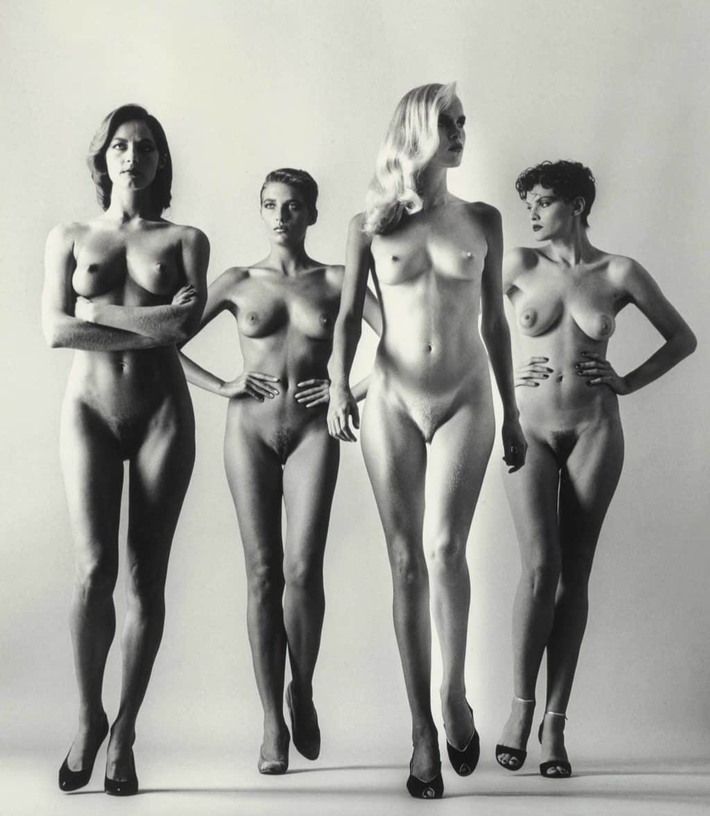 Sie Kommen (Nude) by Helmut Newton