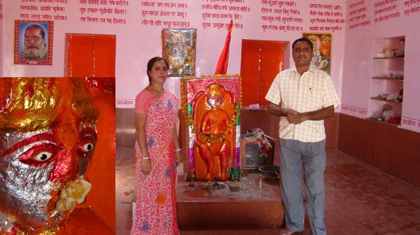 पाखण्डी महामूर्खों की विचित्र प्रजाति - मुँहठूँसिया भक्त