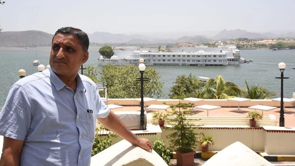 अभिनंदन 2022 ... आत्मचिन्तन और मूल्यांकन के साथ संकल्पों का नया सफर