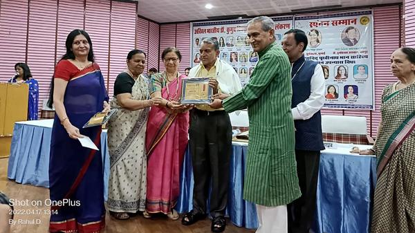 साहित्यकार  भरतचन्द्र शर्मा ने बढ़ाया वागड़ के साहित्य का मान