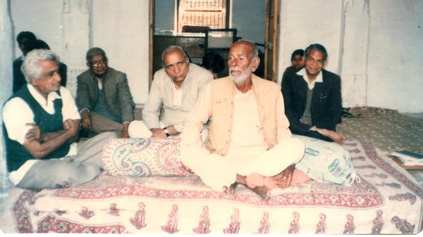 सर्वोपरि आदर्श शिक्षक परम पूज्य स्वामी श्री रामानन्द सरस्वती जी महाराज