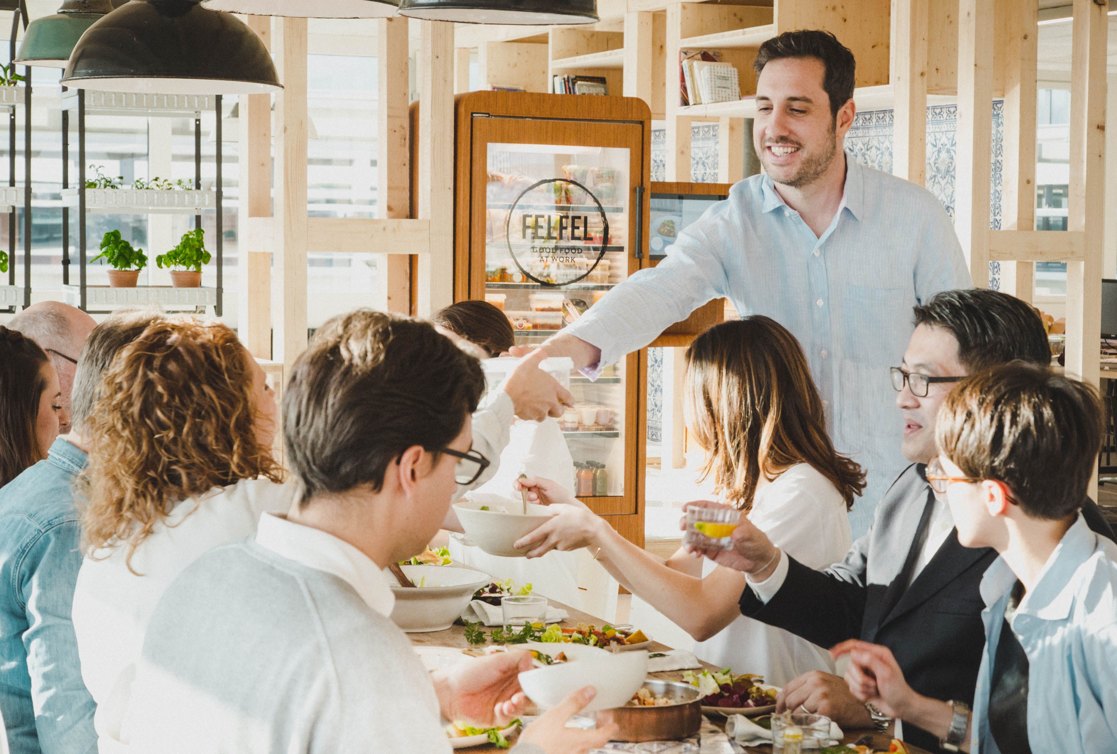Einladung zum Netzwerk-Anlass mit Apéro riche bei FELFEL