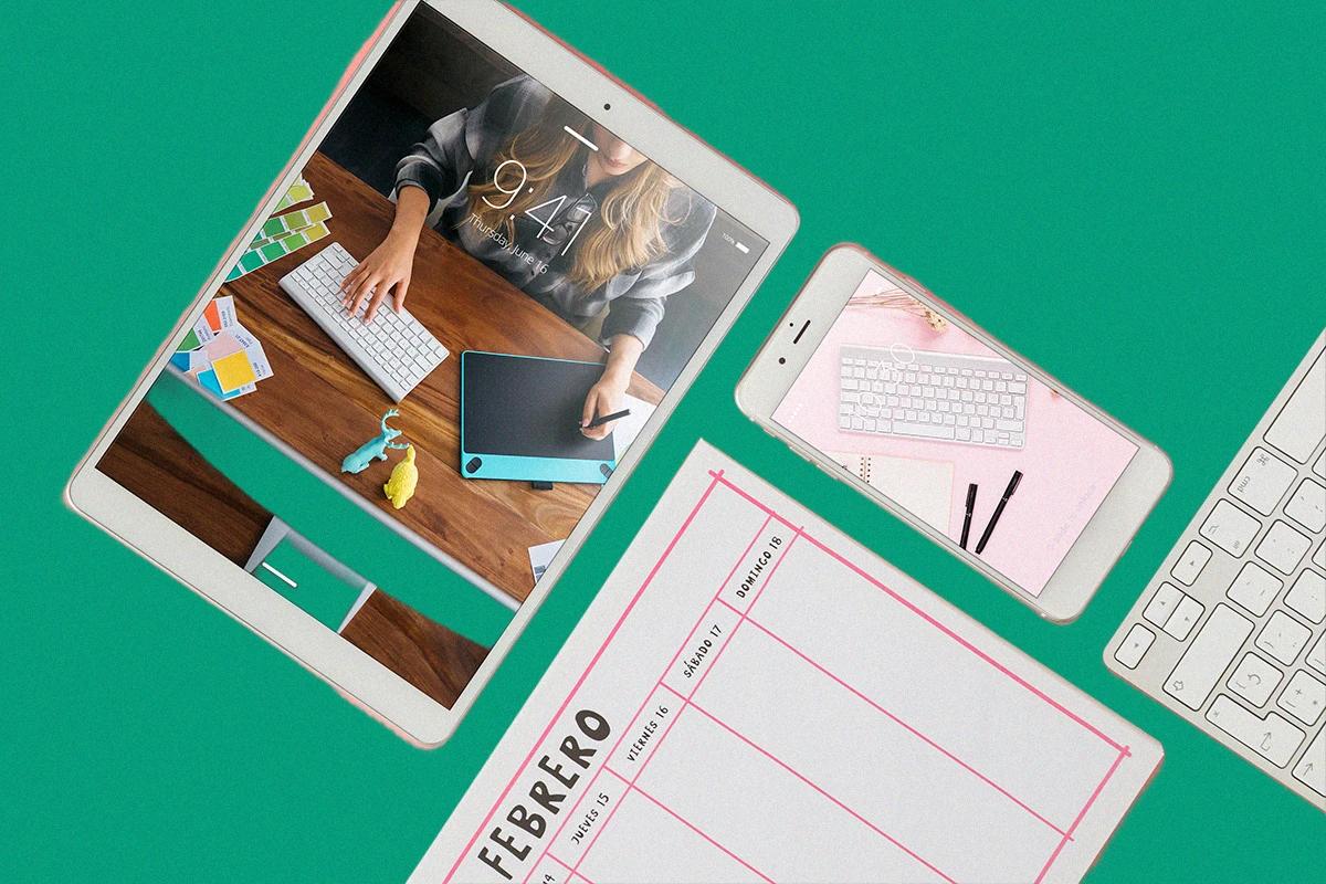 Herramientas digitales y dispositivos conectados representan la planificación, organización y creación de estrategias de contenido para marcas Hiweb.
