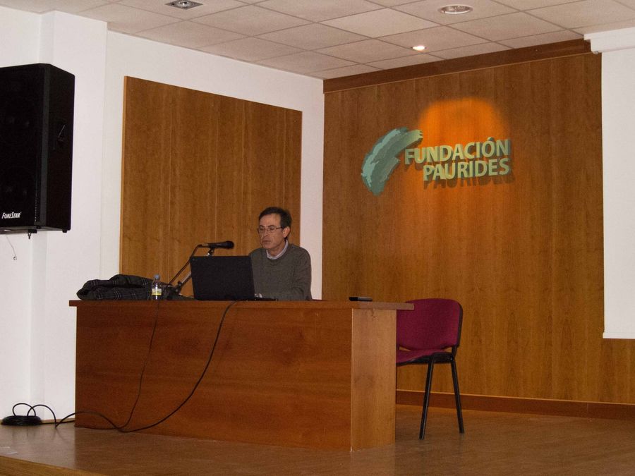 Fotografía de la actividad: Charla Jorge Juan y la Astronomía en España (6)