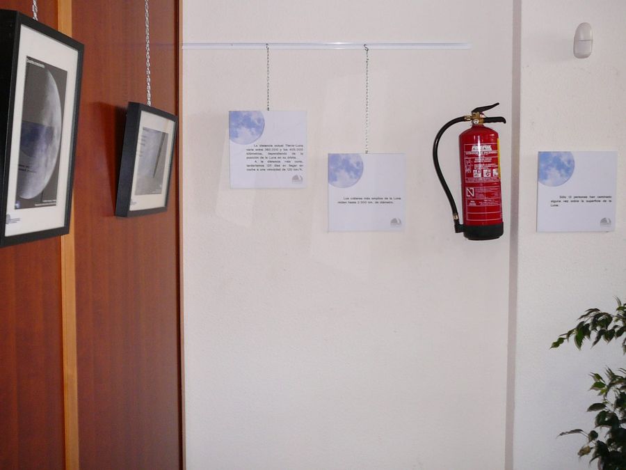Fotografía de la actividad: Exposición: Perito en Lunas (7)