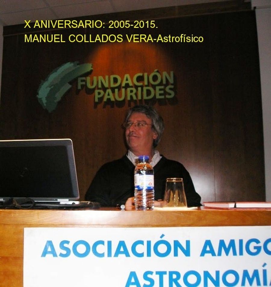 Fotografía de la actividad: Conferencia del astrofísico Manuel Collados. (2)