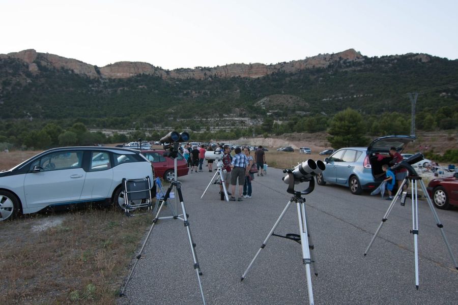 Fotografía de la actividad: Observación del eclipse con luna roja más largo del siglo XXI en el Xorret de Catí (3)