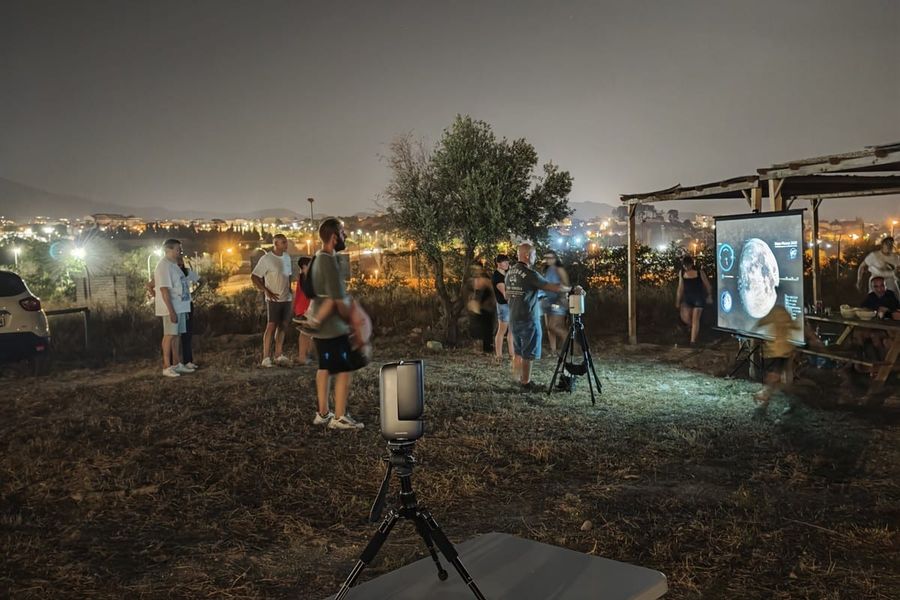 Fotografía de la actividad: Una cena bajo las estrellas en la Casa Colorá de Elda (9)
