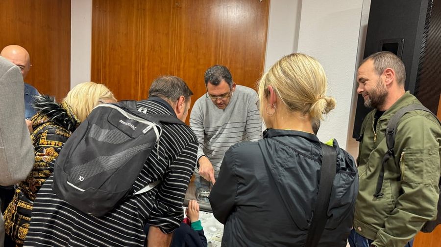 Fotografía de la actividad: Jornada sobre Meteoritos en la Fundación Paurides. (9)