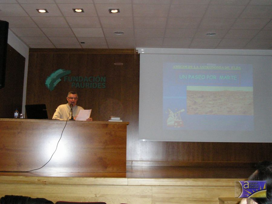 Fotografía de la actividad: Charla. Un paseo por Marte (2)