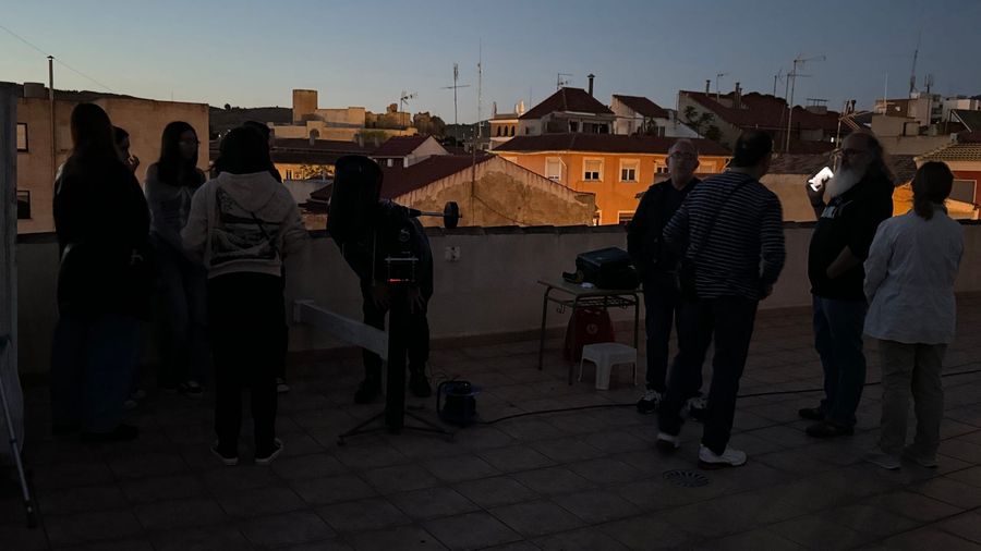 Fotografía de la actividad: Noche de Estrellas de Mayo 2024 (7)