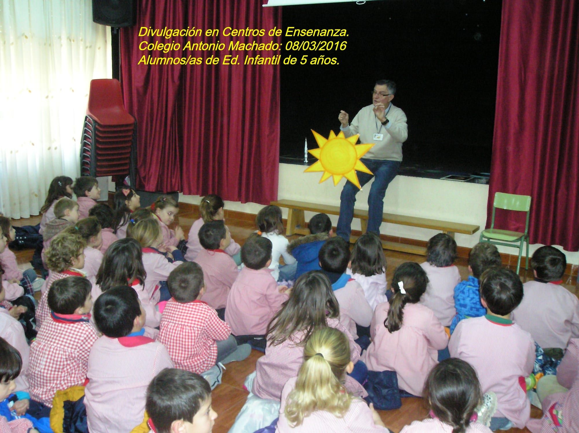 Fotografía de la actividad: Colaboración con Centros de Enseñanza. Colegio Antonio Machado.