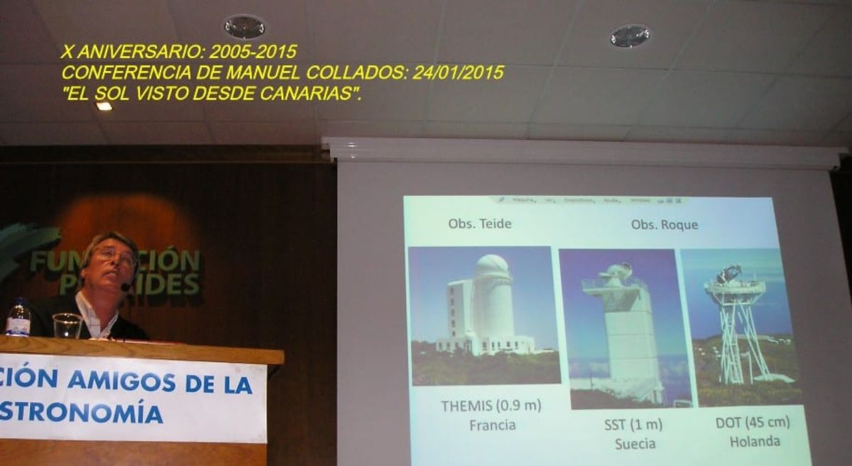 Fotografía de la actividad: Conferencia del astrofísico Manuel Collados.