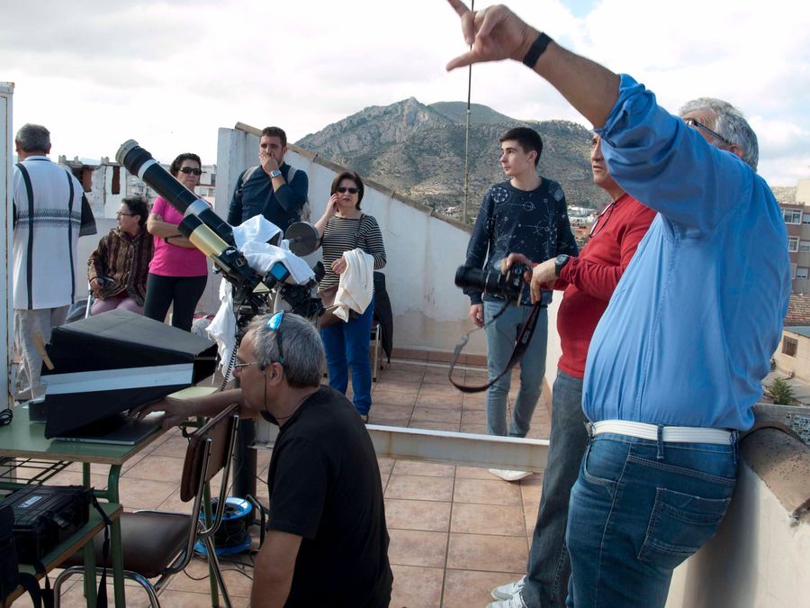 Fotografía de la actividad: OBSERVACIÓN DE LA ACTIVIDAD SOLAR (12)