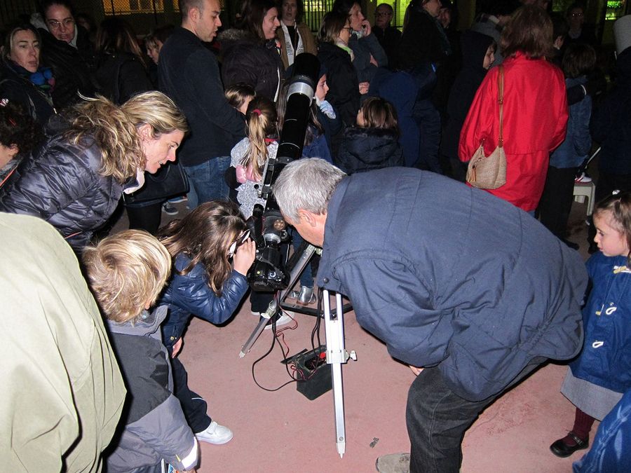 Fotografía de la actividad: Divulgación en Centros de Enseñanza. COLEGIO DE LAS CARMELITAS DE ELDA (2)