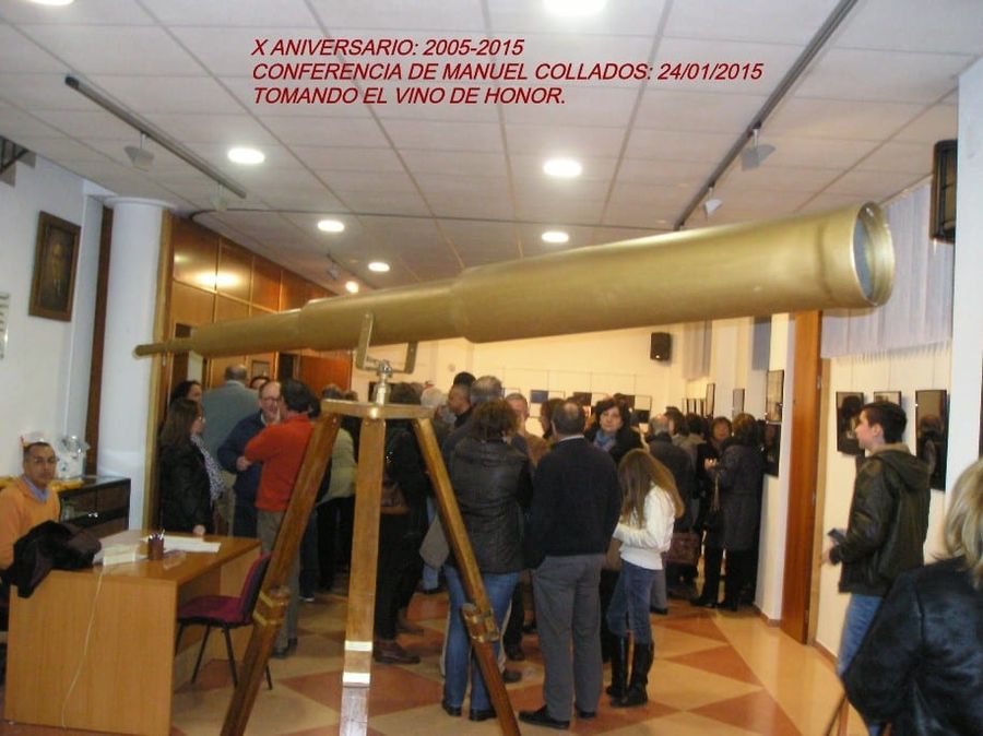 Fotografía de la actividad: Conferencia del astrofísico Manuel Collados. (8)