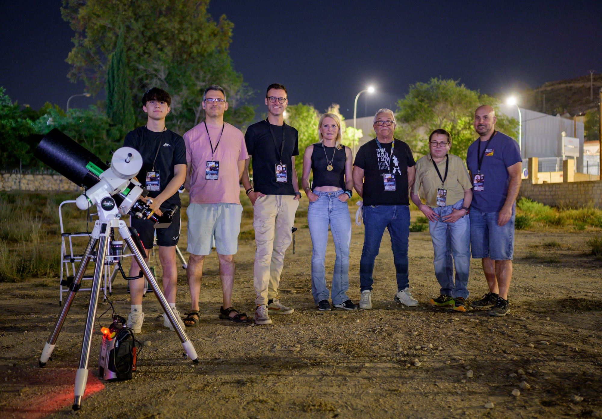 Fotografía de la actividad: ¡Una noche mágica observando la luna!